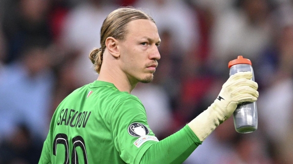 "ПСЖ" начал переговоры с Сафоновым по новому контракту